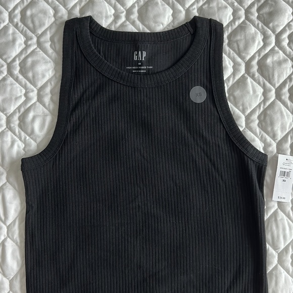Gap Ribbed Tank Tops - Picture 5 of 5